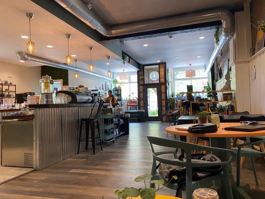 Roasted Tremont counter and cafe interior