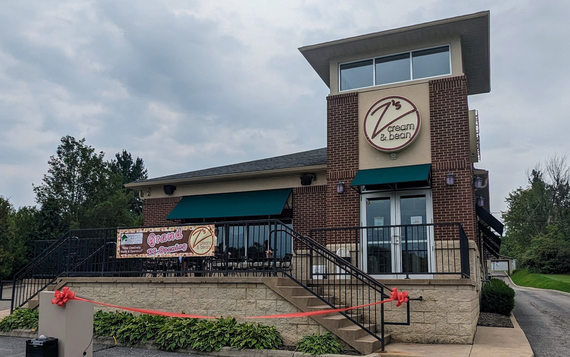 Z's Cream & Bean coffee shop