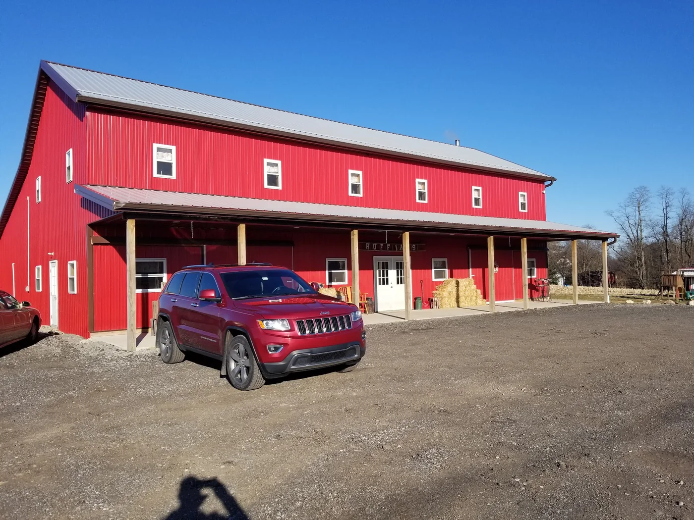 The red barn and farm market at Huffman Fruit Farm in Salem, Ohio
