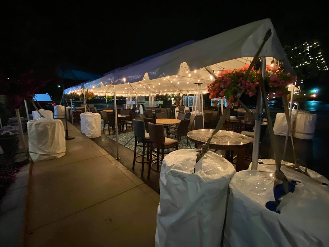 Billy's - A Cappelli Martini Bar in Mentor