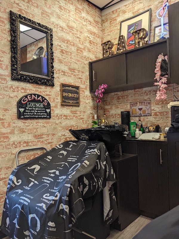 Gena's Speakeasy Men's Salon in Mayfield Heights