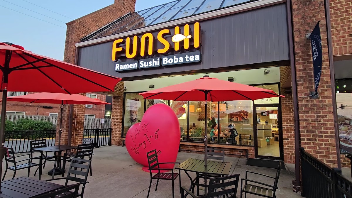 FUNSHI Revolving Sushi Ramen Boba in Rocky River