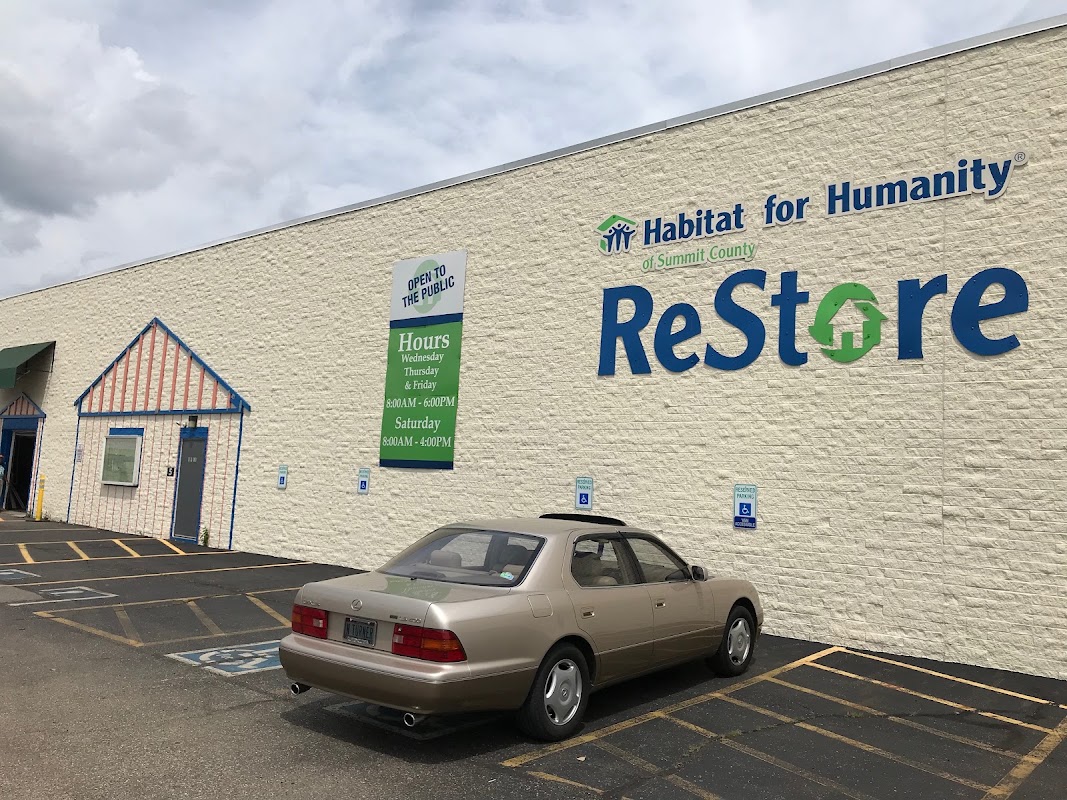 Habitat for Humanity of Summit County ReStore in Akron