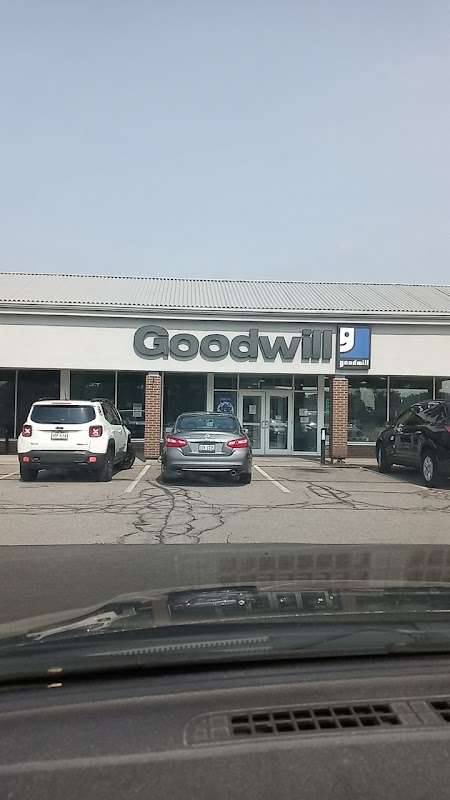 Goodwill in Sheffield Lake