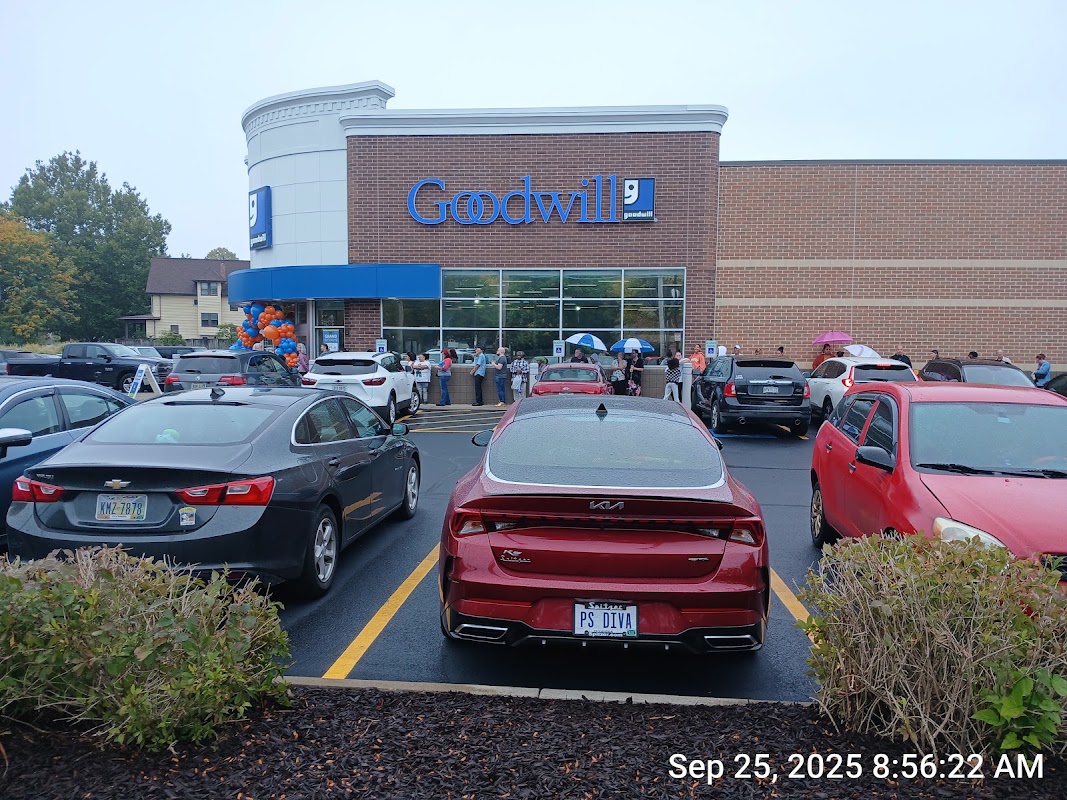 Goodwill Gordon Square in Detroit - Shoreway