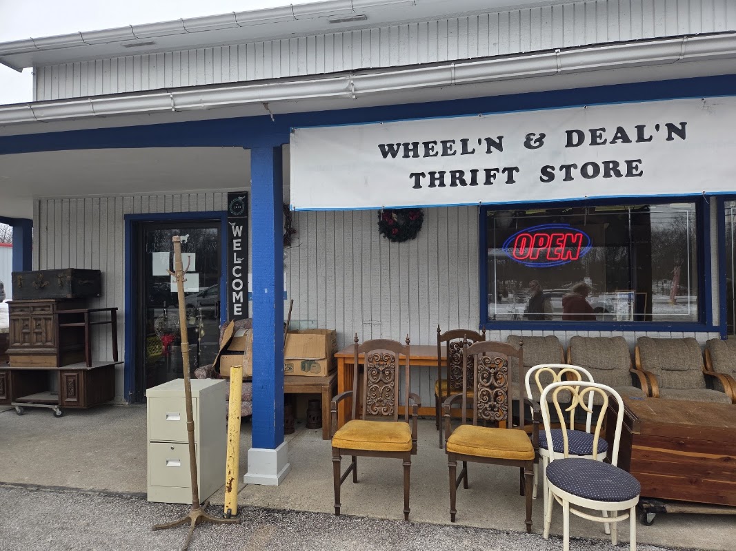 Wheel'n & Deal'n Thrift Store in Lorain