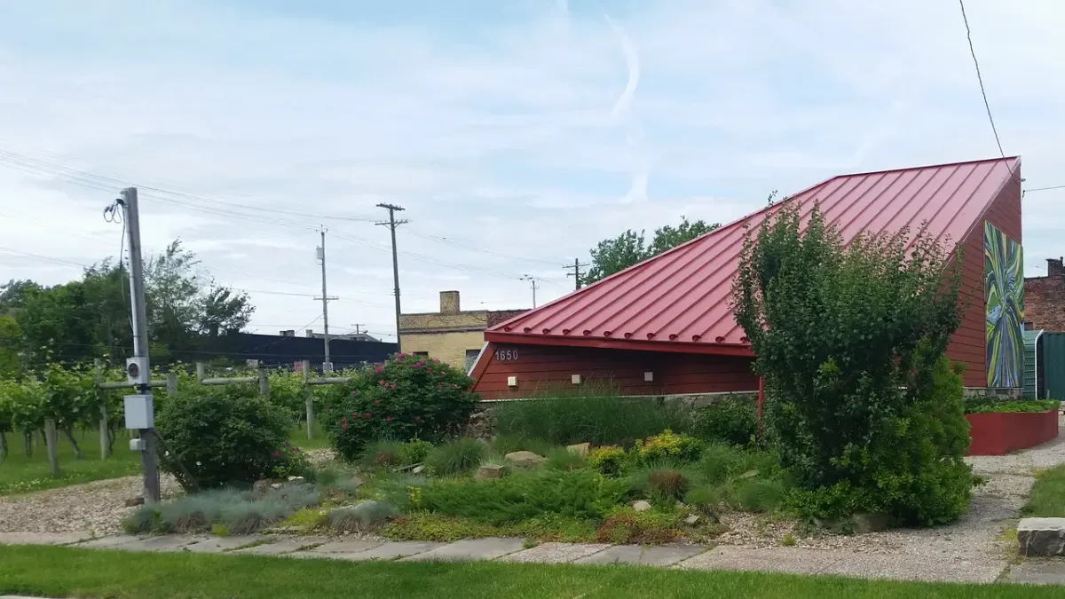Château Hough Vineyards and Winery in Cleveland, Ohio
