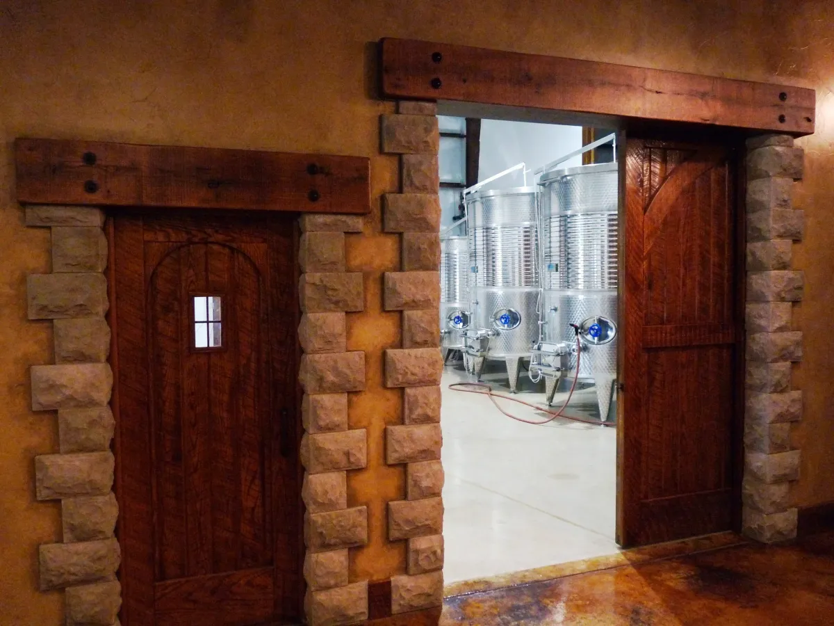 Paper Moon Vineyards